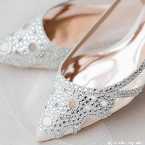 Badgley Mischka Gigi flats NWOB - Picture 4 of 15